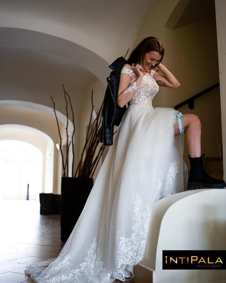 Svadobné šaty vo veľkosti  s/m/l, l / m / s