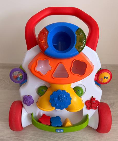 Chicco baby step interaktívne chodítko,