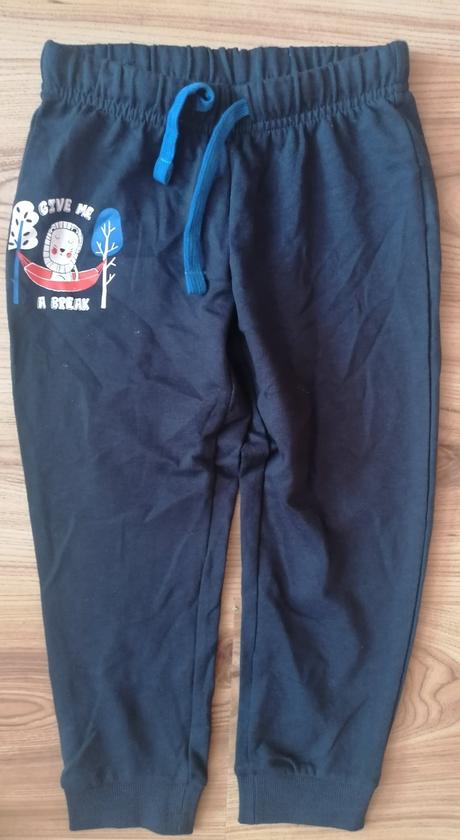 Tenšie tepláky, lupilu,98 / 104