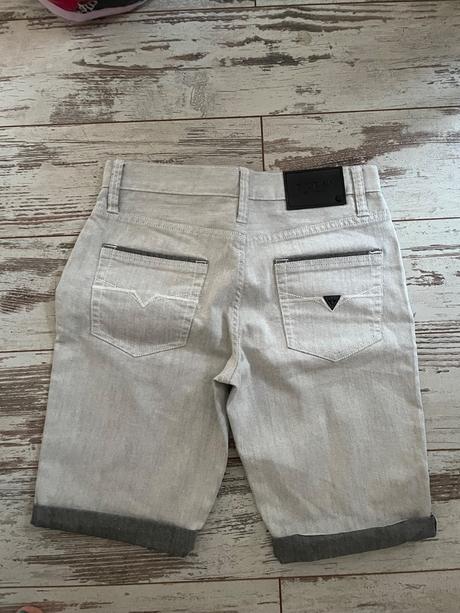 Panske kratase guess, guess,30