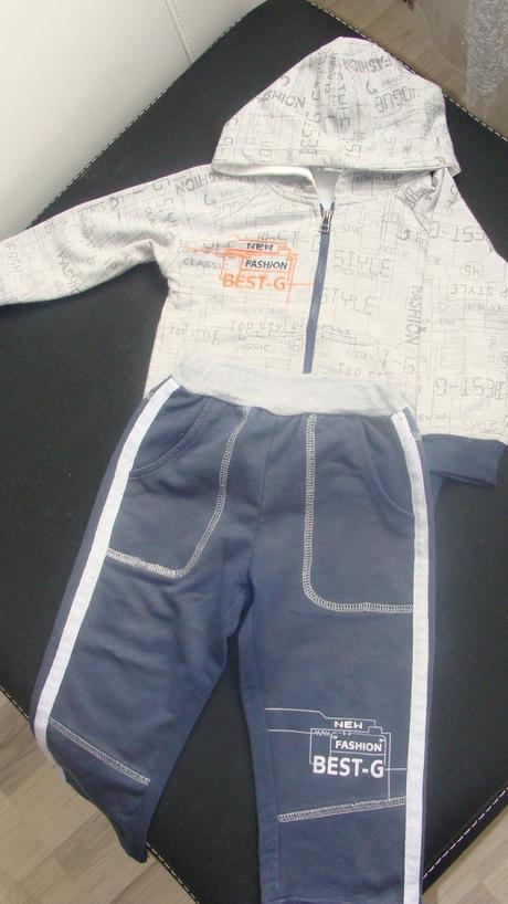 Teplákova súprava 18 mesiacov, 92