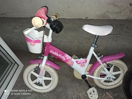 Predám detské bicykle, sedačky a ohradku, petite&mars