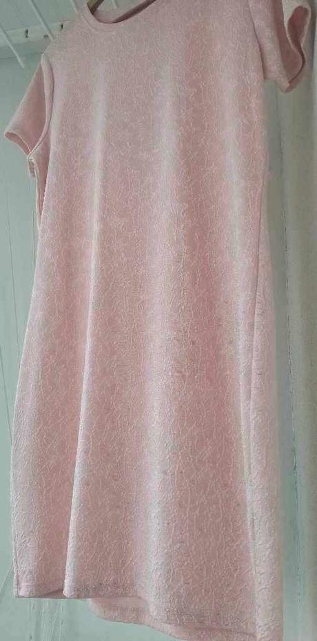 Minišaty, lososová/marhuľková farba, v. 42/44/xl, l