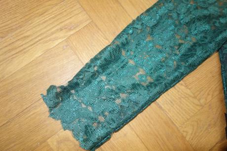 Čipkové šaty glamorous, s