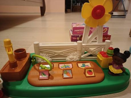 Fisher price záhrada, 