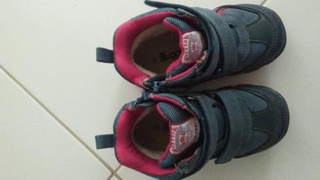 Dievcenske cizmy 25, 25