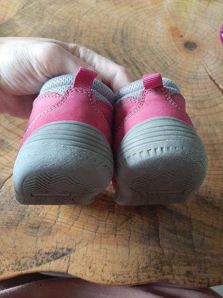 Protetika fox fuchsia, protetika,23