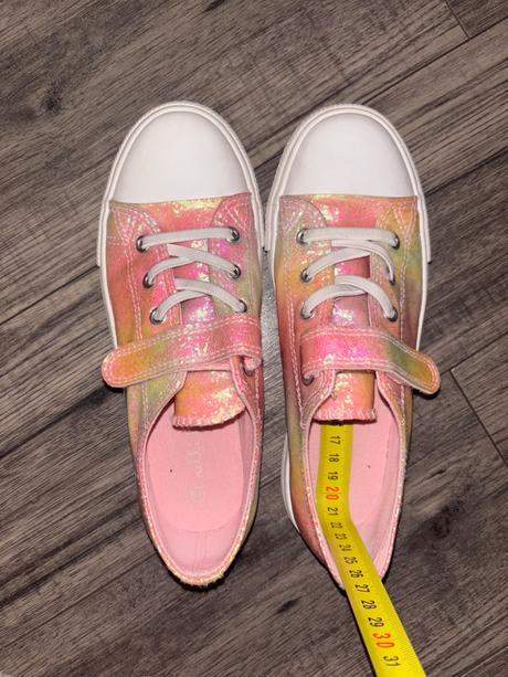 Tramky/tenisky ako nové, 35