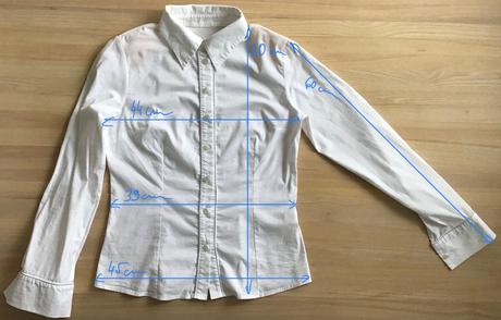 Biela blúzka s modrým vyšívaným lemovaním veľ. 36, 36