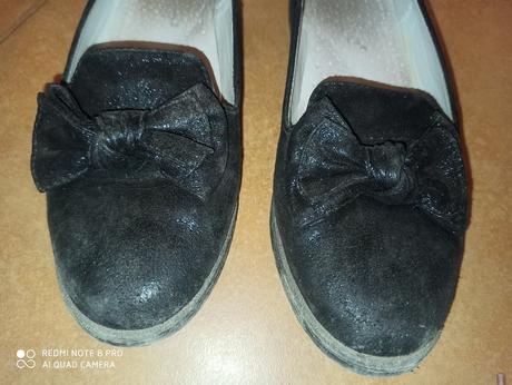 Ligotave poltopánky, 33