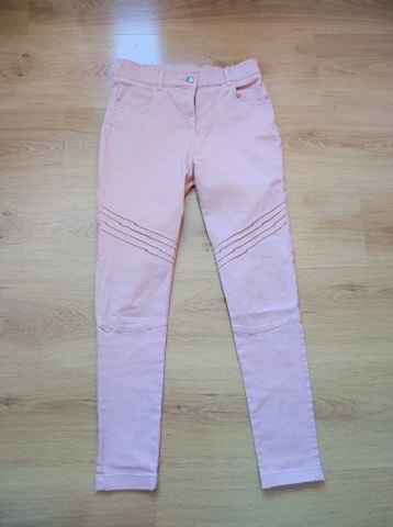 Ružové rifle, f&f,158