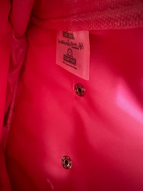 Detský ružový ruksak abby cadabby s krídlami, 