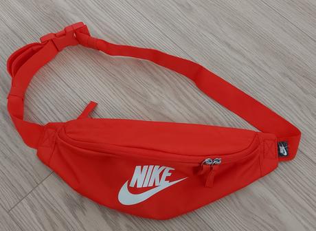Ľadvinka nike, nike