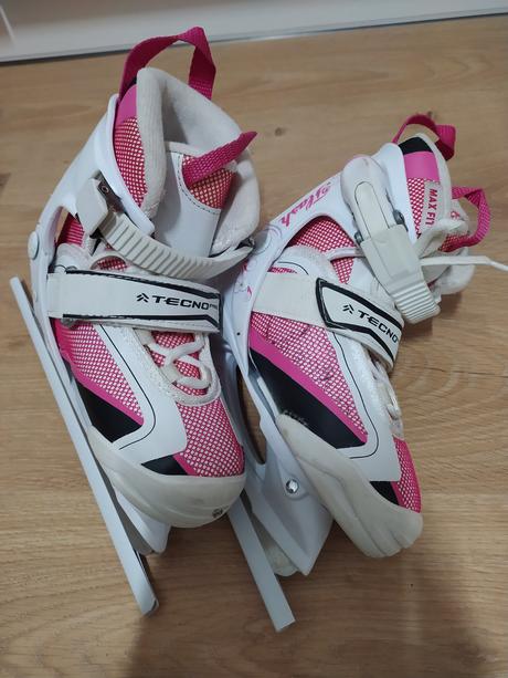 Dievčenské korčule na ľad, 32