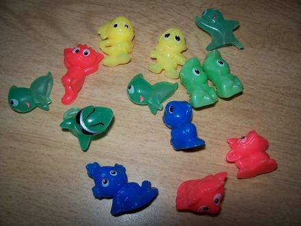 Postavičky z kinder vajíčok,