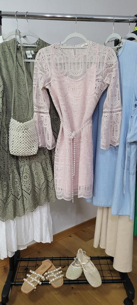 Šaty reserved, reserved,s