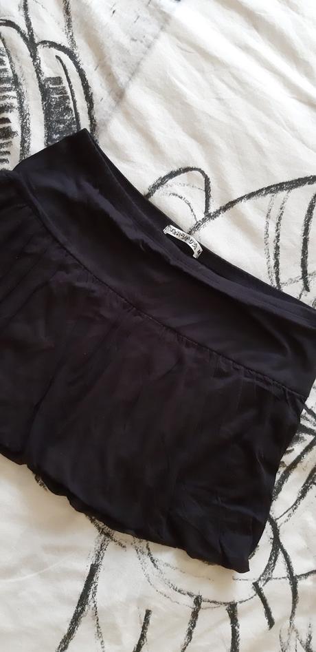 Čierna balónová sukňa, terranova,m