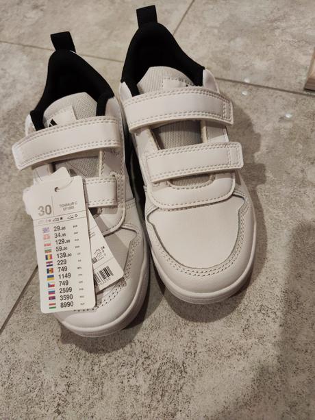 Nové adidas tenisky, adidas,30