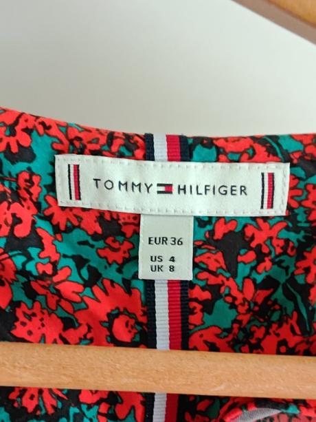 Tommy hilfiger krásne kvalitné letné šaty, tommy hilfiger,s