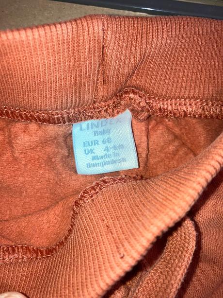 Tepláky s líškou na zadku, lindex,68