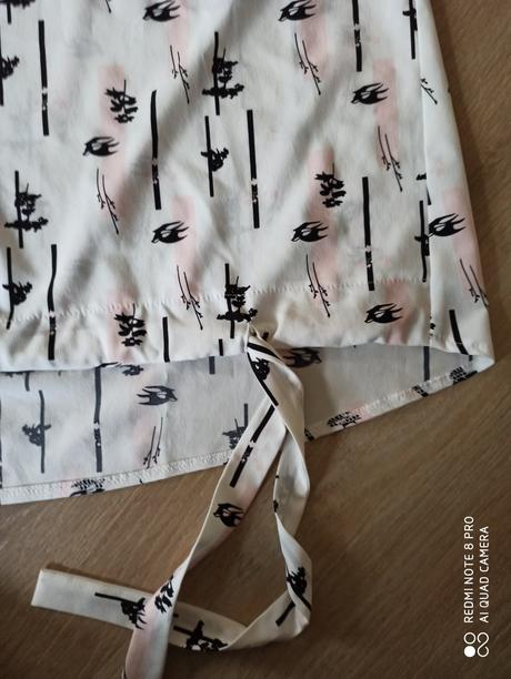 Dámske tričko s viazanim, 40