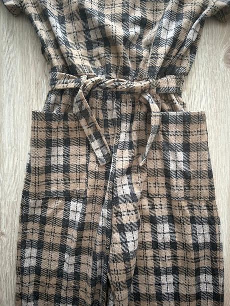 Krásny kockovaný overal značky zara,nový s visačko, zara,152