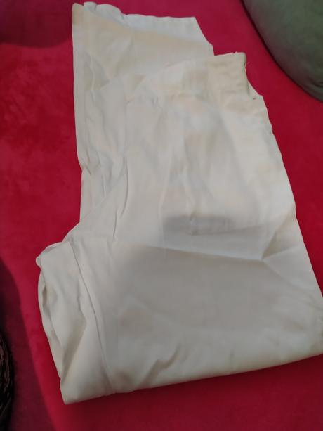 Zdravotnícke nohavice, 56