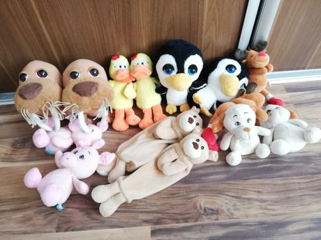 Plyšové hračky 14 ks, cena spolu,