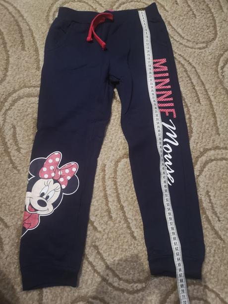 Teplejšie tepláčky, disney,122