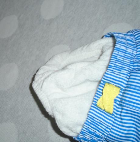 Plienkové plavky na 6 až 9 mesiacov, marks & spencer,74