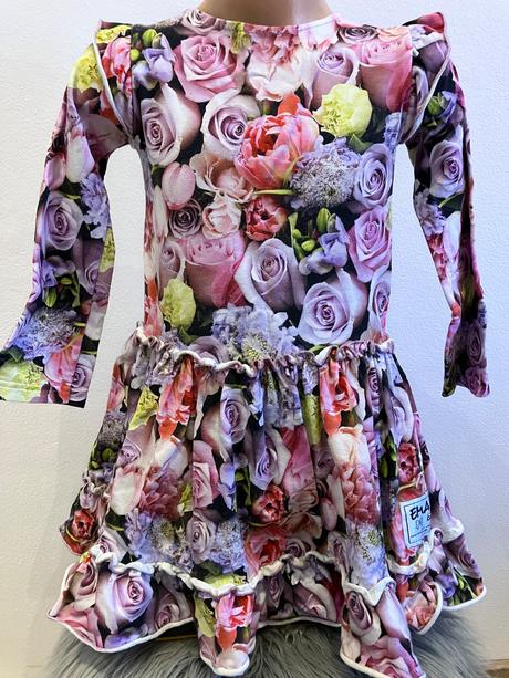 Dievčenské kvetované šaty, 116