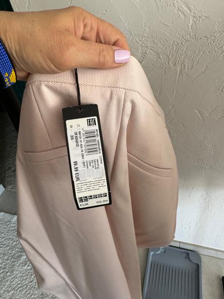 Nohavicovy kostým comma, 38