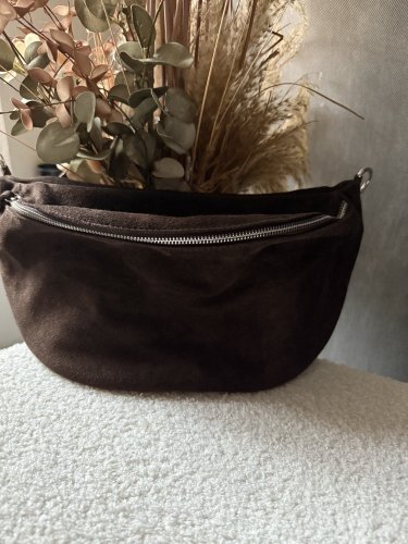 Kožená semišová ladvinka, 