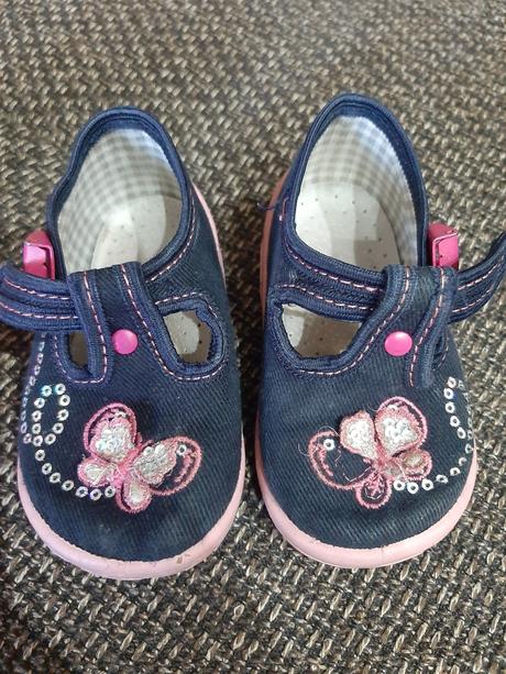 Nazo papucky, nazo,18