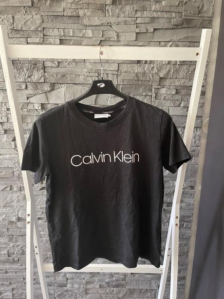 Calvin klein v.m, calvin klein,m