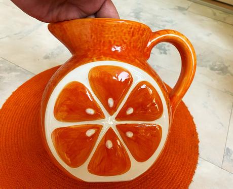 Keramický dekoratívny džbán, 