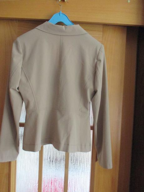 Damske lahke sako c.- 36, s