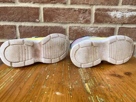 Topanky, reserved,26