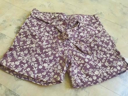 Kvietkované kraťasy, m