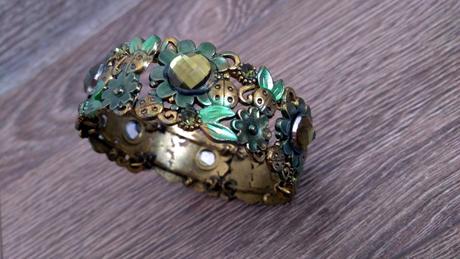 Náramok / super stav,