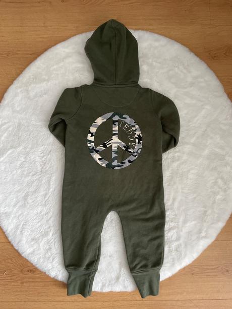 Teplákový overal, 92