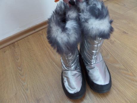 Strieborné snehule so srdiečkom, 33