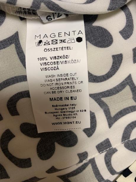 Blúzka so vzorom a nazberanými rukávmi zn. magenta, l / m