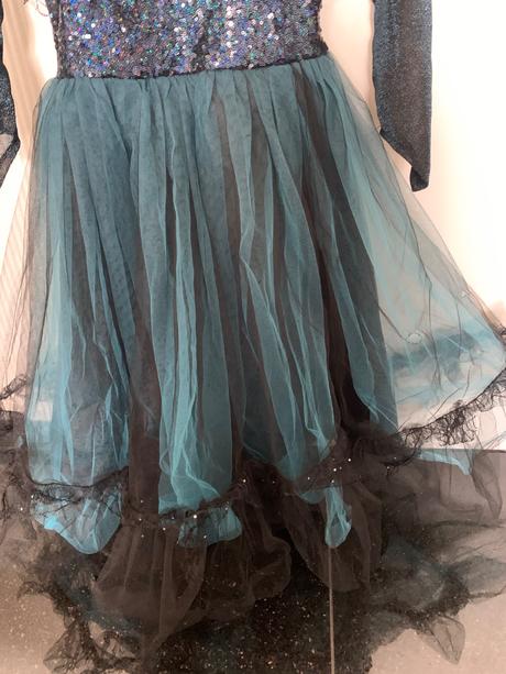 Disney deluxe halloween šaty s klobúkom, 