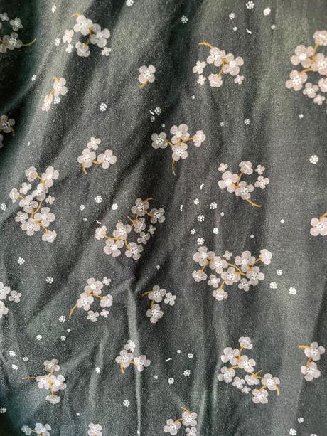 Košeľa kvetovaná, 41