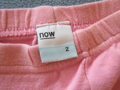 Ruzove trojstvrtaky na dva roky, 92