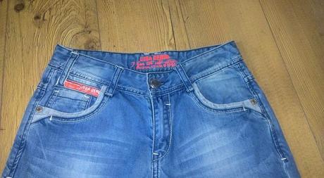 Chlapcenske rifle, lusa,146