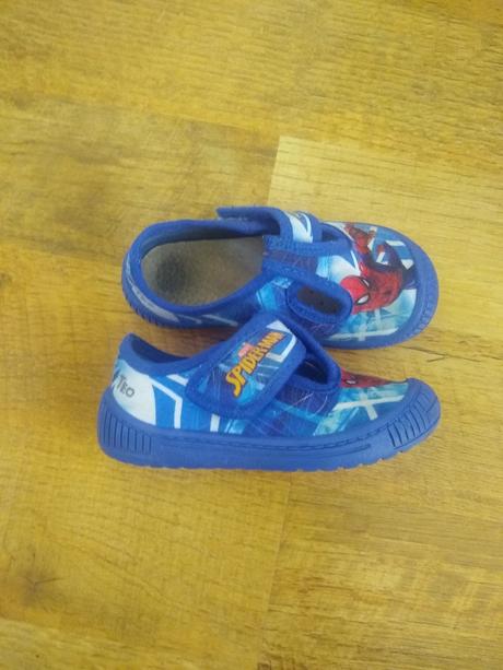 Papučky spider-man., marvel,24