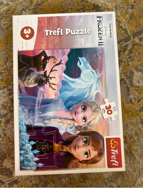 Frozen puzzle (3+), 