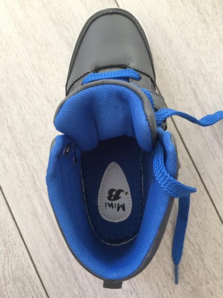 Chlapcenske tenisky, baťa,33